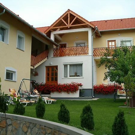 Madach Apartment Hévíz Exterior foto