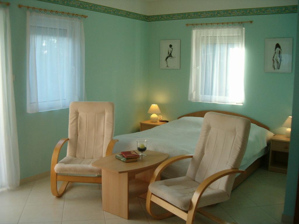 Madach Apartment Hévíz Zimmer foto